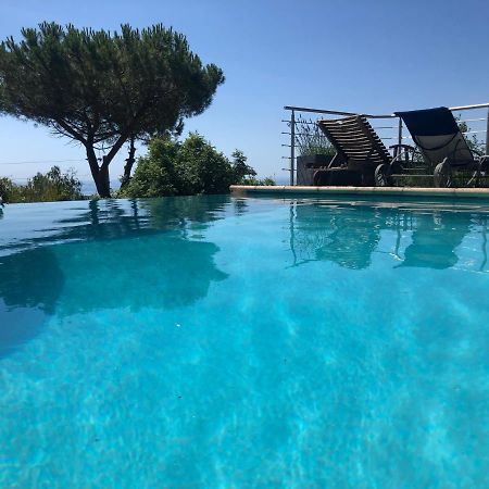 "Aux Balcons Du Riou" Avec Vue Mer 180 Degres Vence Buitenkant foto