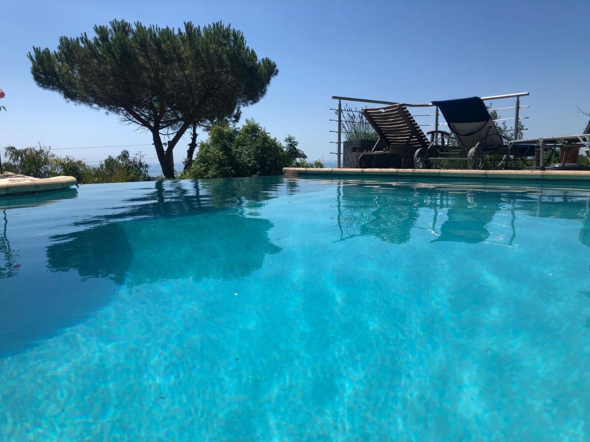 "Aux Balcons Du Riou" Avec Vue Mer 180 Degres Vence Buitenkant foto