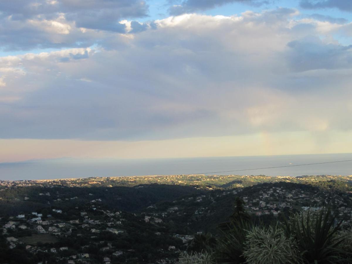 "Aux Balcons Du Riou" Avec Vue Mer 180 Degres Vence Buitenkant foto
